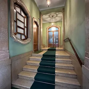 Welcome To Corso Buenos Aires , Milan Italy